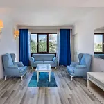 Kairaba Imperial Hotel *
