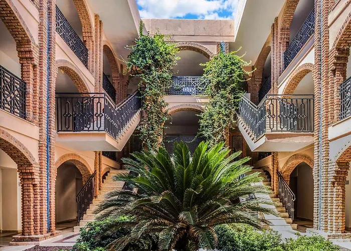 Kairaba Imperial Hotel *