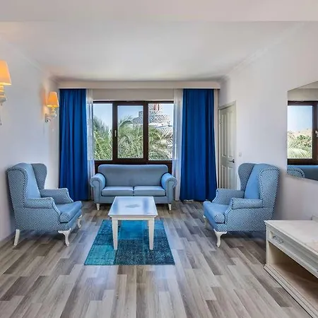 Kairaba Imperial فندق *