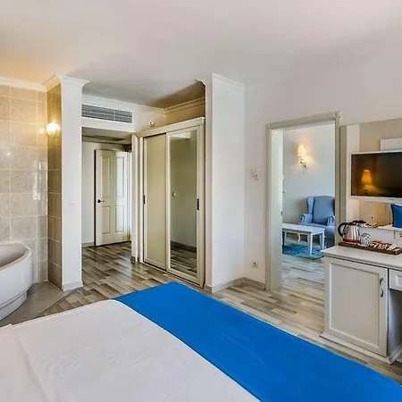 Kairaba Imperial فندق